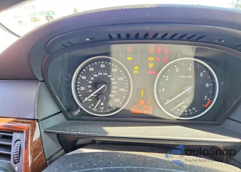 2010 BMW 535 Xi z USA, uszkodzony, nr VIN WBAPT7C56AC237756